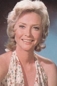 Susan Flannery in Nightmare for a Nightingale