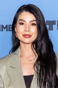 Caroline Kwan in Peak Season