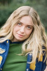 Jenny Lange in Say Less