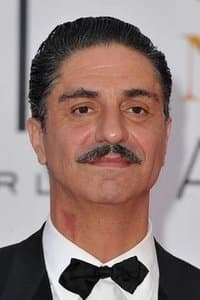 Simon Abkarian in La Disparue de Deauville