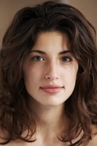 Tania Raymonde in The Other Side of the Tracks