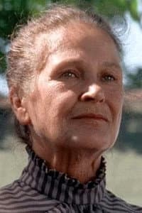 Colleen Dewhurst in When a Stranger Calls