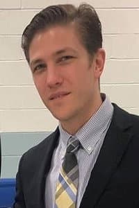 Matt Campbell in Rémora