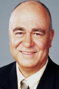 John Sumner in District 9
