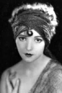 Thelma Parr in Should Sleepwalkers Marry?