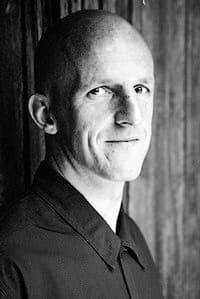 David Woods in Foe