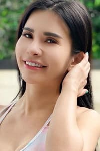 Maria Vania in Alibii.com
