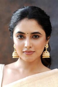 Priyanka Arul Mohan in Captain Miller