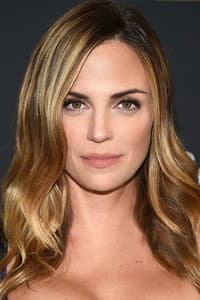 Kelly Sullivan in Her Boyfriend's Secret