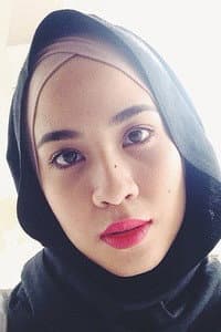 Bella Dally in Oh My Vaksin