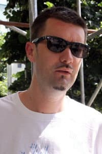 Pero Radojčić Bizzo in Trajno nastanjeni stranac
