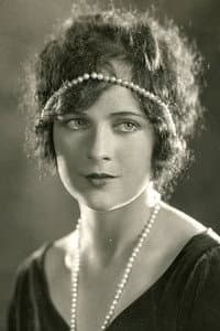 Jacqueline Logan in Broadway Daddies