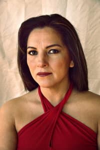 Zaide Silvia Gutiérrez in Niñas Mal