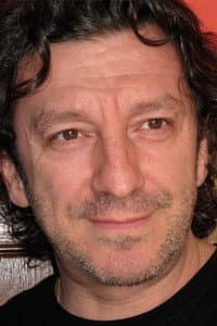 Tony Nardi in Embrasse-moi, c'est pour la vie