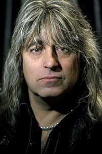 Mikkey Dee in Motörhead: The Wörld Is Ours - Vol 1 "Everywhere Further Than Everyplace Else"