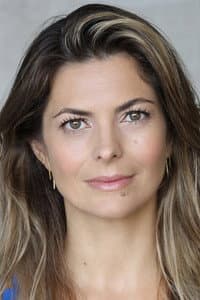 Julia Rose in Reign of the Gargoyles