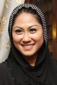 Ani Mayuni in Lagi Lagi Senario