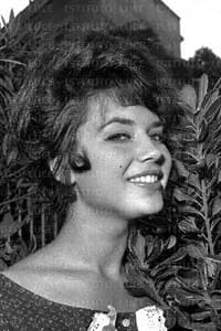 Stefania Sabatini in Adieu Philippine