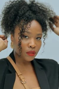 Ariane Souza in Cartografia das Ondas