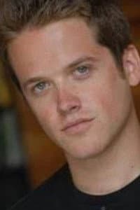 Justin Bradley in Mona the Vampire