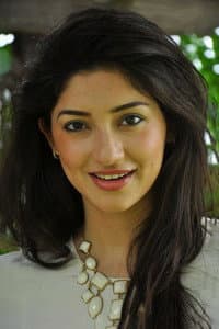 Tanvi Vyas in Switchh
