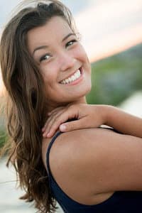 Caitlin Williams in Crepitus