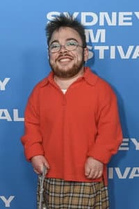 Dane Noonan in Let Me Go
