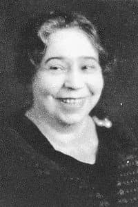 Ann Brody in Clancy's Kosher Wedding