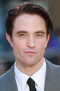 Robert Pattinson in Mickey 17