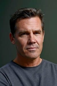 Josh Brolin in Chacun son cinema ou Ce petit coup au coeur quand la lumiere s'eteint et que le film commence