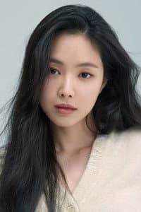 Son Na-eun in 신데렐라와 네명의 기사