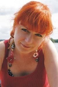 Anna Modrzejewska in How to Reach God Through Proper Exercising