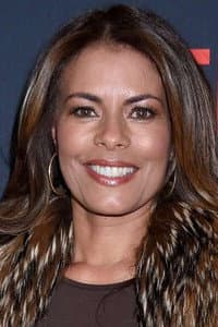 Lisa Vidal in Righteous Thieves