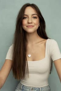 Raphaëlle Morissette in Au revoir Pluton