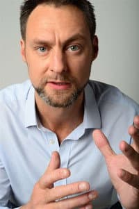 Leo Kearse in Beyond a Joke