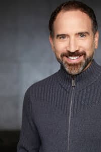 César Gamiño in Gears