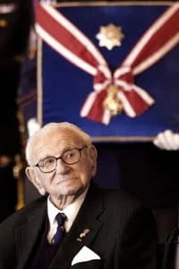 Nicholas Winton in Nicholas Winton, l'homme qui sauva 669 enfants