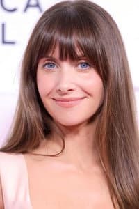 Alison Brie in Somebody I Used to Know