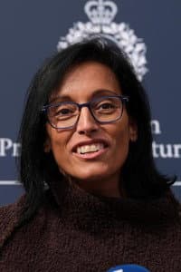 Teresa Perales in Servicio técnico