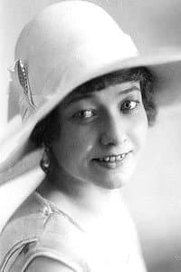 Grace Johnson in The Last Tide