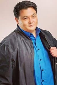 Niño Muhlach in Ang Pamilyang Hindi Lumuluha