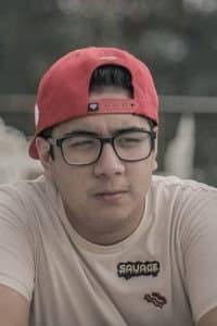 Igi Boy Flores in She's Dating the Gangster