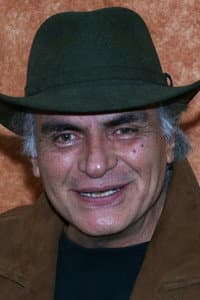 Salvador Pineda in Tierra de víboras