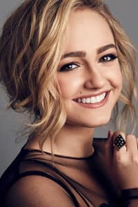 Sophie Reynolds in Mostly Ghostly 3: One Night in Doom House