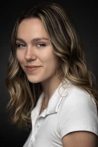 Isabel Powell in Call Earl