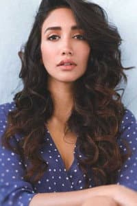 Shreya Chaudhary in Dear Maya