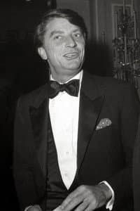 Richard Sylbert in Masters of Production: The Hidden Art of Hollywood Film