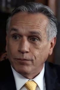 Carlos Gajardo in Sueños de pasión: Una suegra muy ardiente