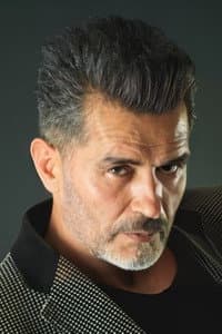 Yaşar Alptekin in Teyzem
