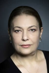 Zeynep Eronat in Mustafa Hakkında Her Şey